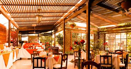 Casa de Avila Hotel