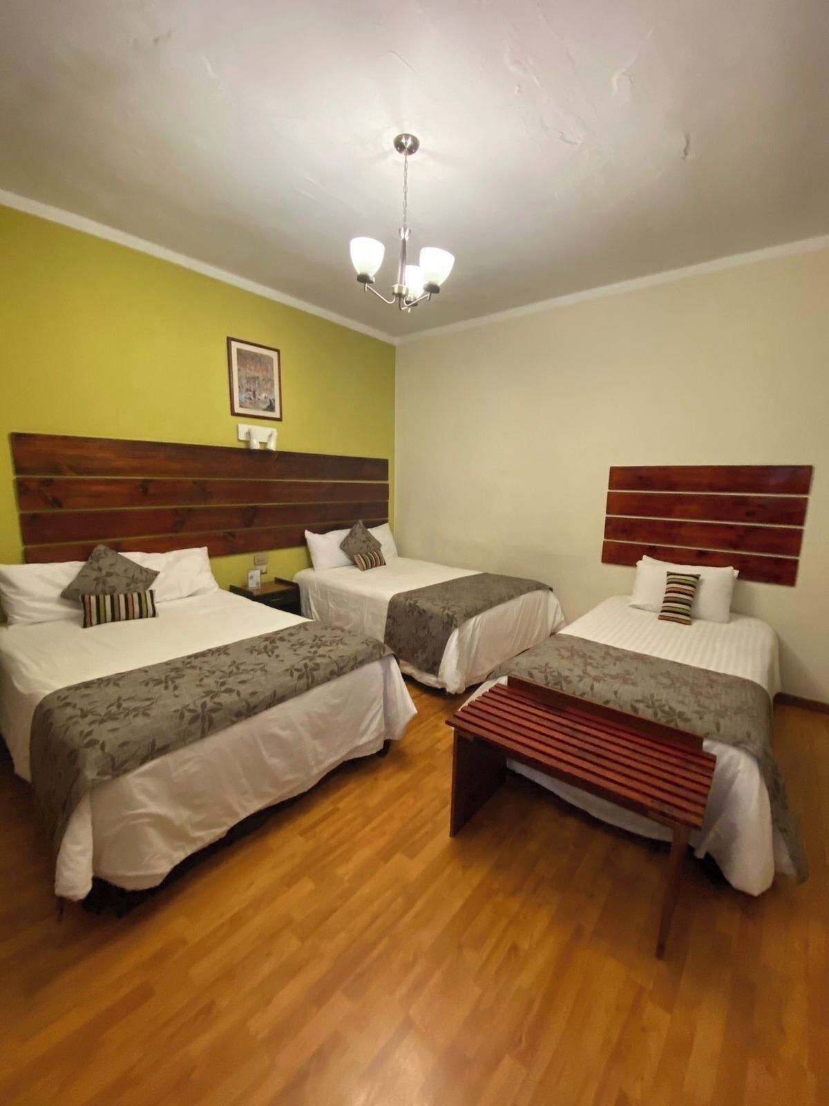 Family Triple Room | Down duvets, desk, laptop workspace, free WiFi