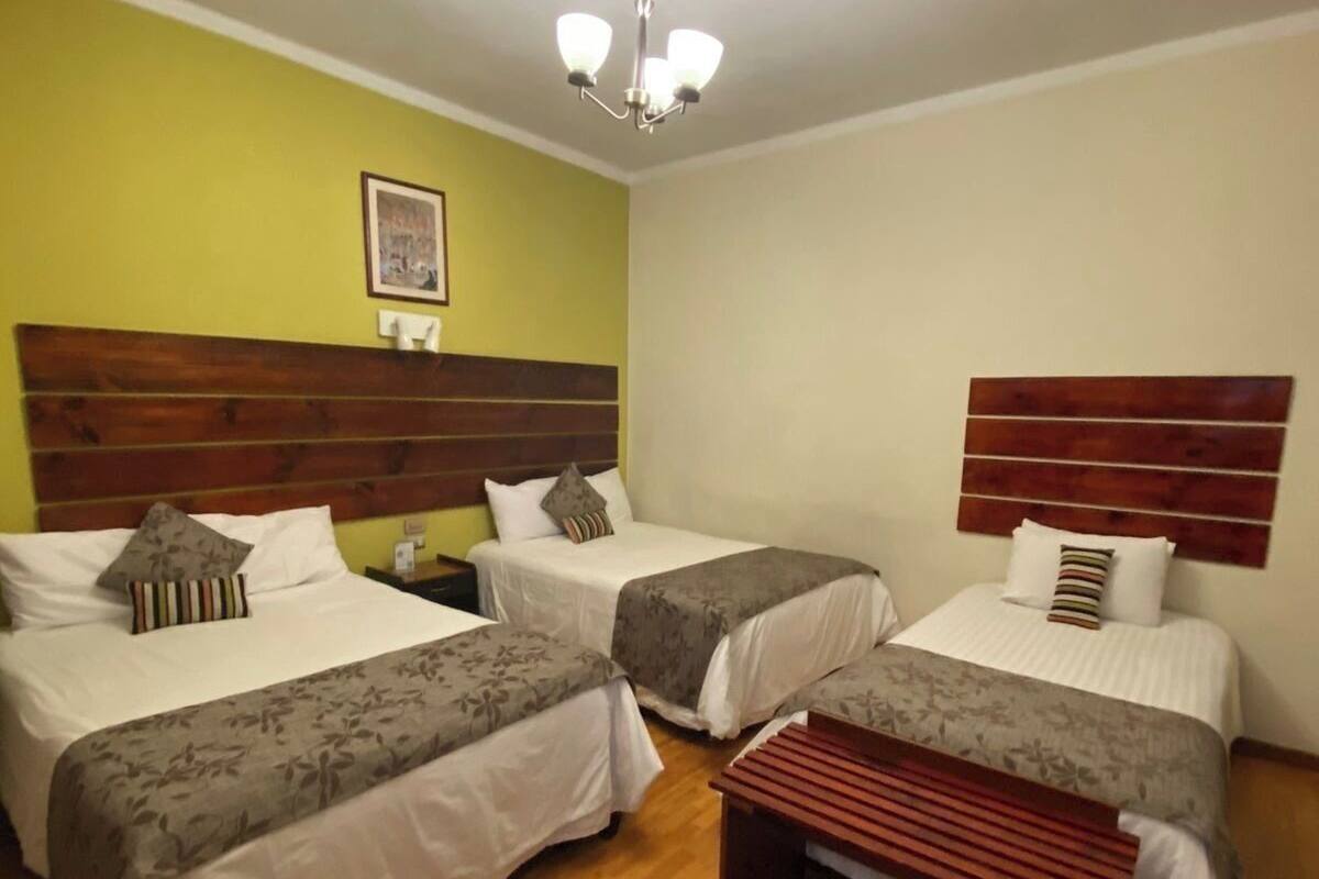 Family Triple Room | Down duvets, desk, laptop workspace, free WiFi