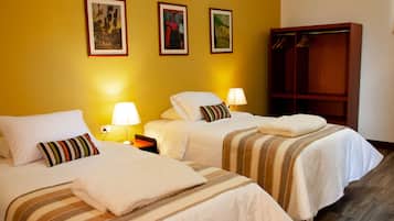 Down duvets, desk, laptop workspace, free WiFi