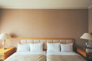 Junior Suite, Multiple Beds