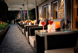 Outdoor dining - Wellness Hotel Casa Barca - Adults Only (Malcesine)