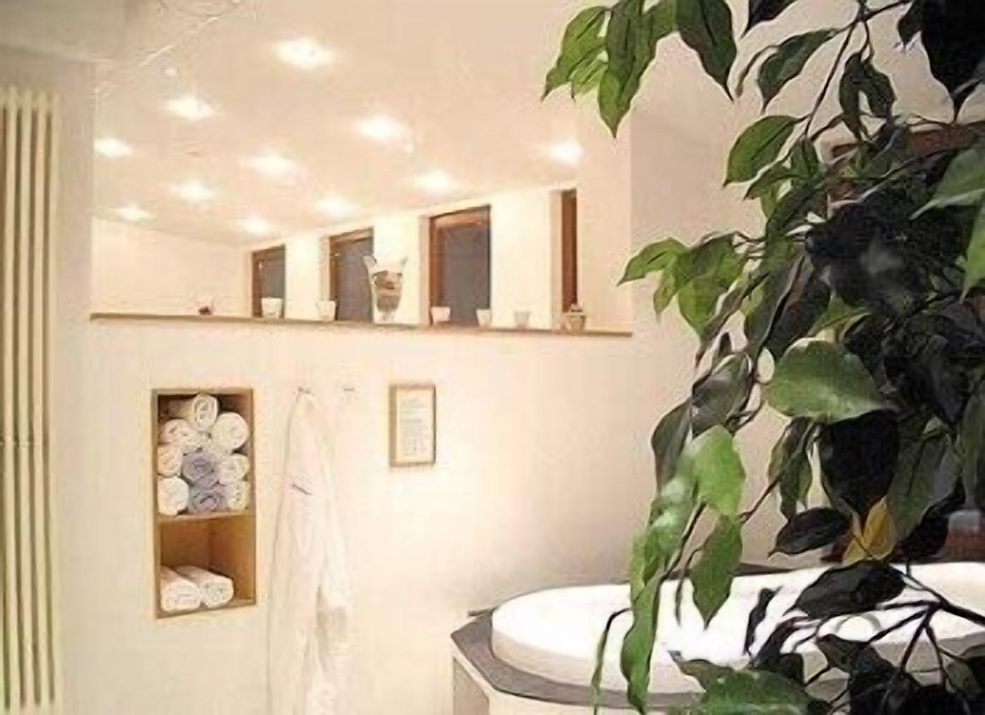 body treatments, facials