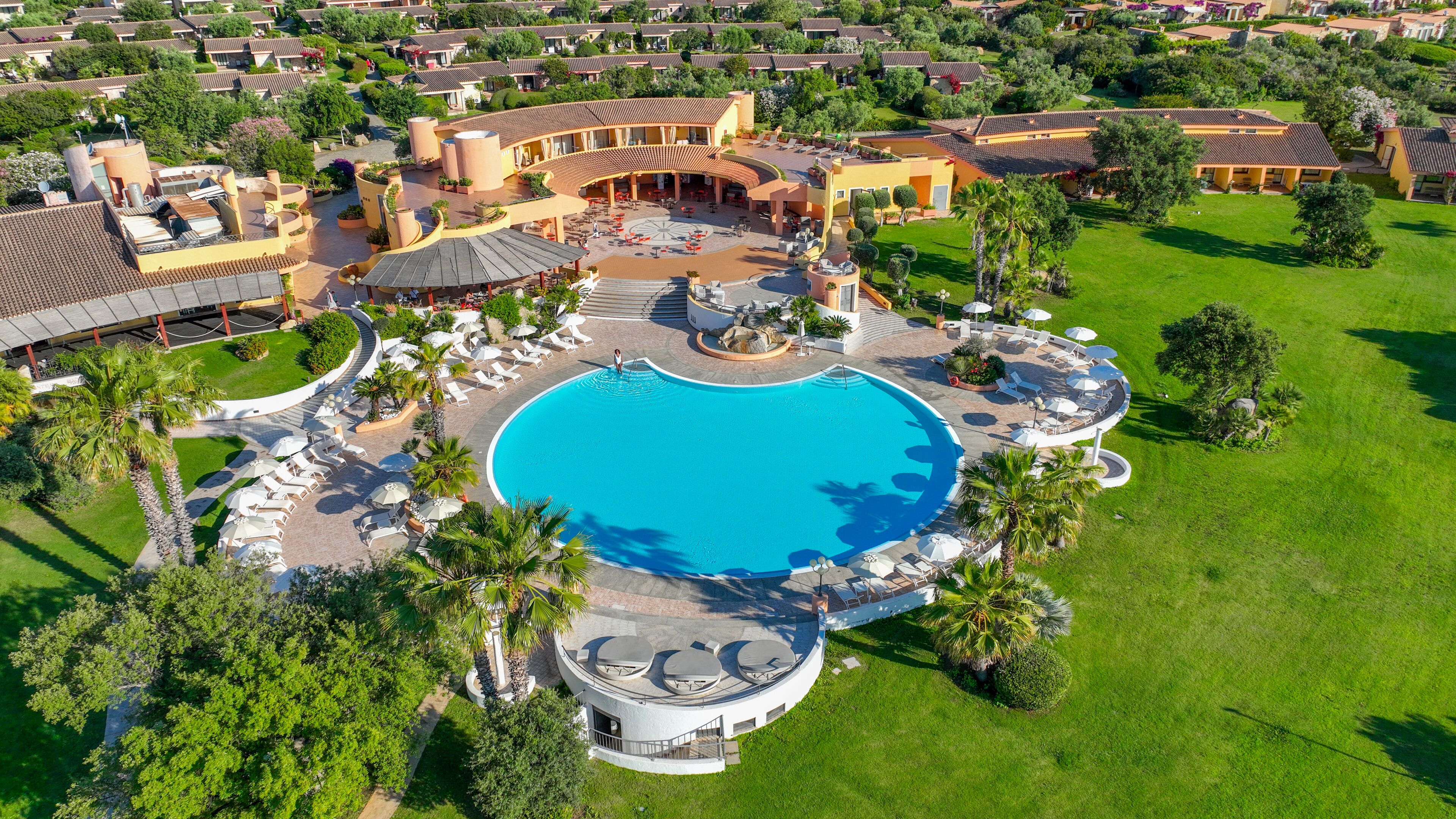 季節限定屋外プール