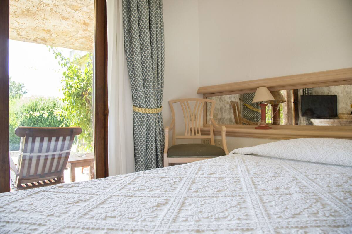 1 bedroom, minibar, in-room safe, desk