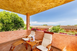 Double cottage room, sea view | Terrace/patio - Sant'Elmo Beach Hotel (Castiadas)
