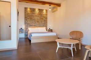 Standard Double Room, Sea View | Premium bedding, minibar, desk, free WiFi