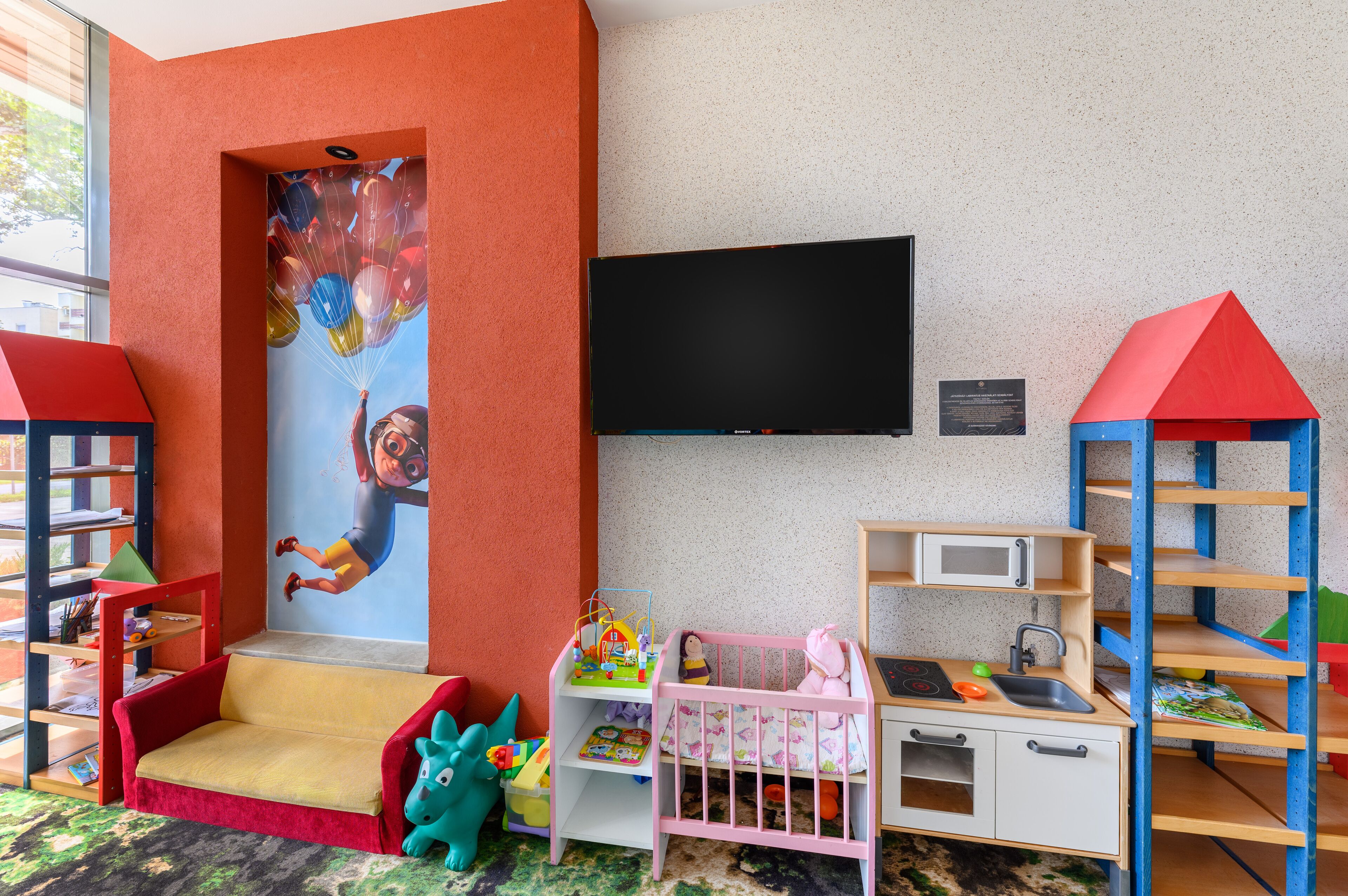 Lasten leikkialue sisätiloissa