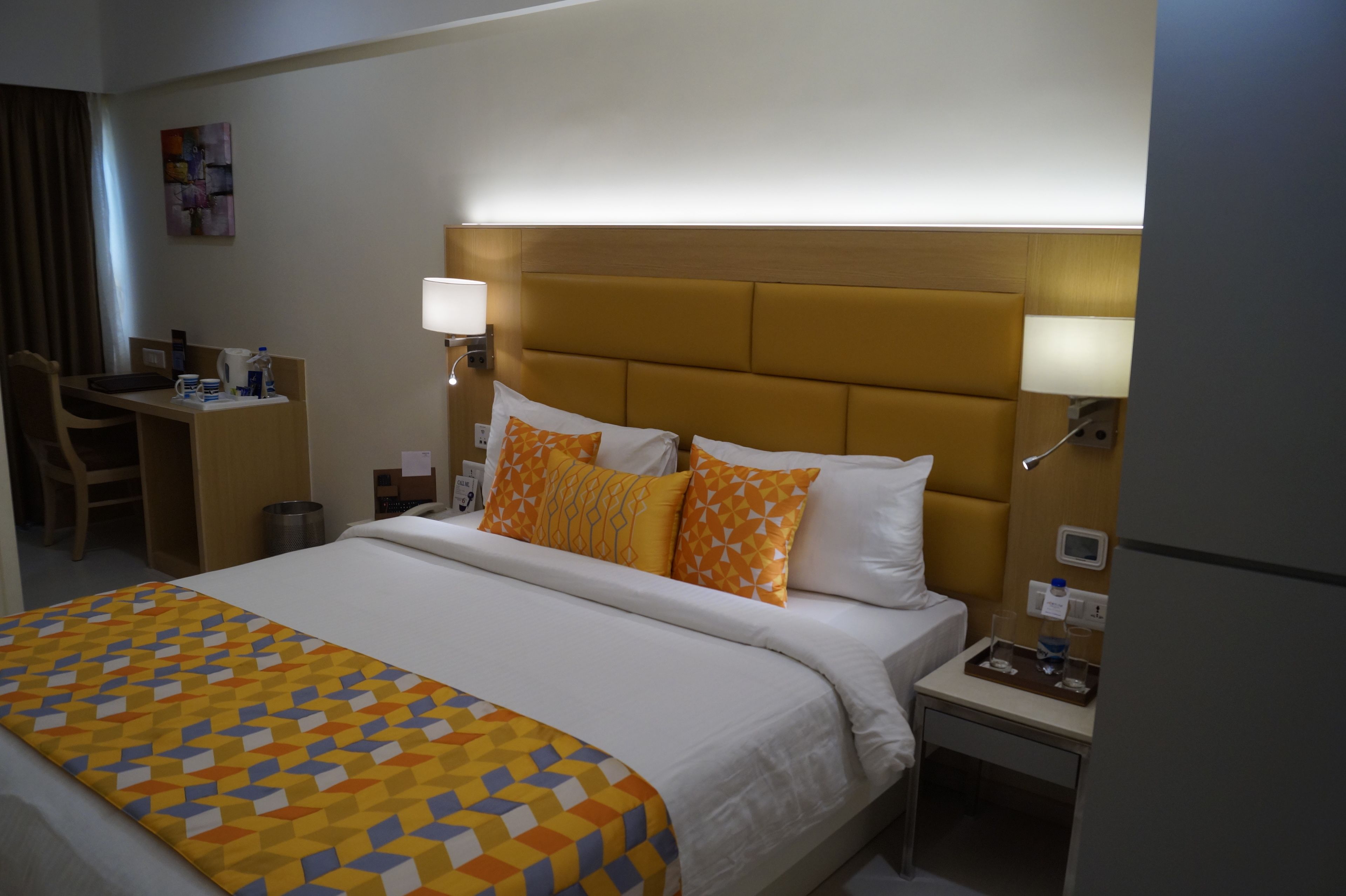 superior room | desk, laptop workspace, iron/ironing board, free wifi