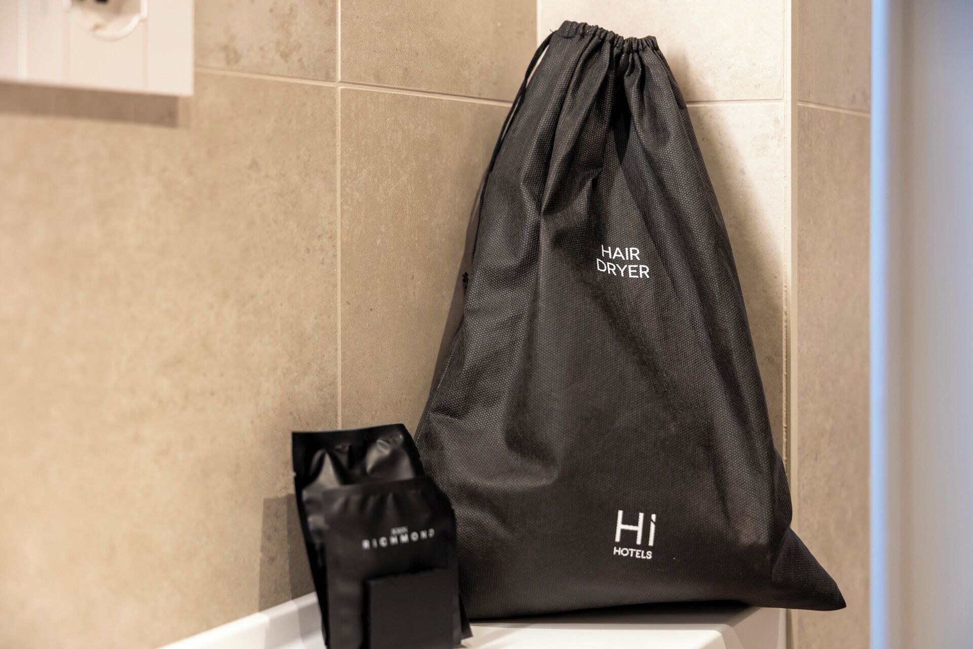 Photo - Hi Hotels Sirmione - Lakeview Pool