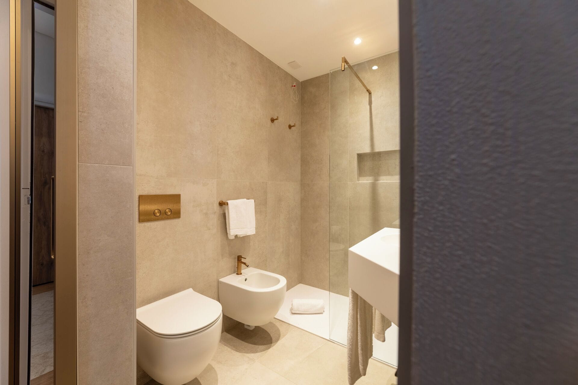 standard double room | bathroom | bathtub, hair dryer, towels, soap