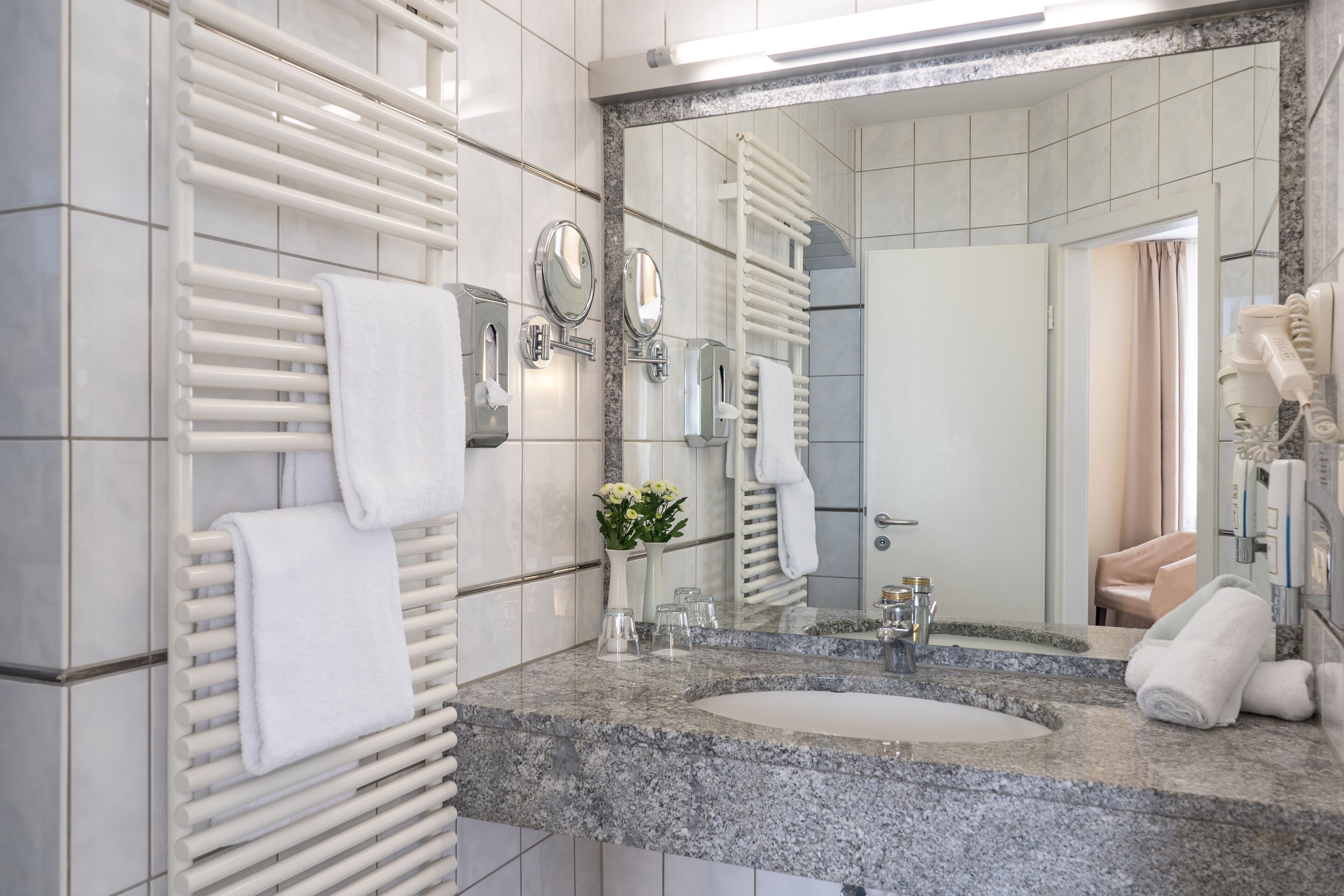 family room | bathroom | free toiletries, hair dryer, slippers, towels