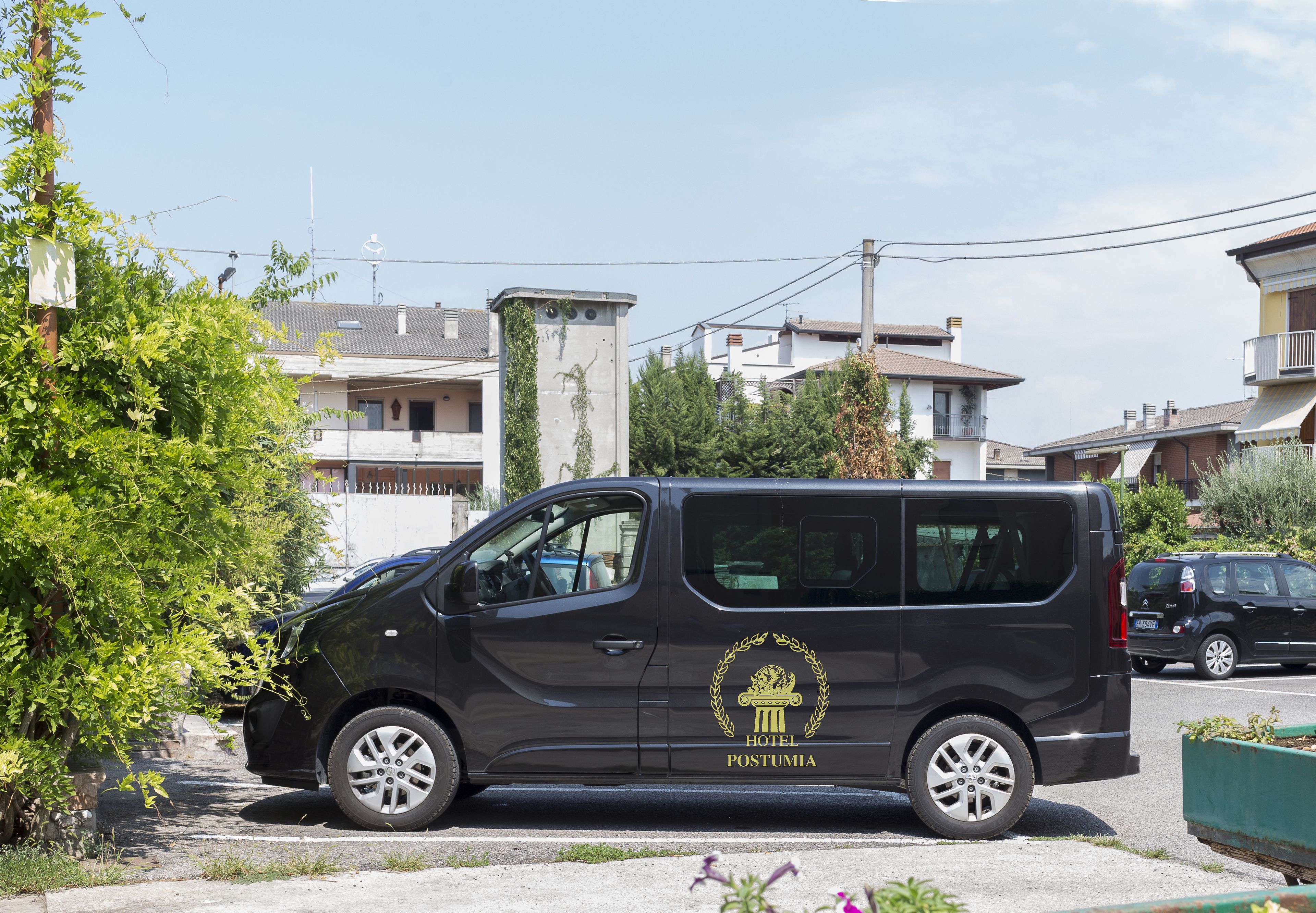 train station shuttle