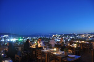 Lunch, dinner served; Mediterranean cuisine, ocean views 