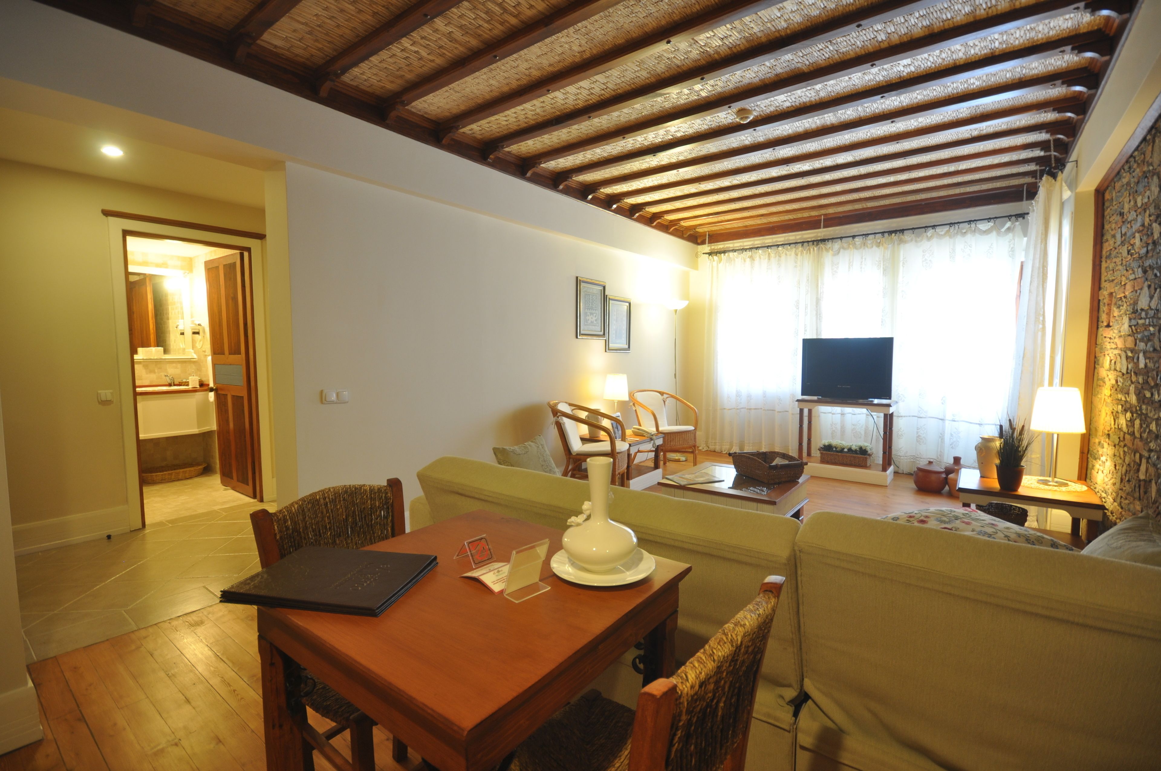 Photo - El Vino Hotel Suites - Special Class