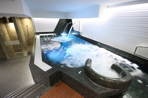 Sauna, hot tub, Turkish bath/hammam - Hotel Spa Nanin Playa (Sanxenxo)