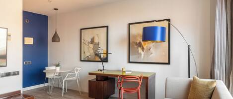 Estúdio | 1 quarto, edredons de pluma, cofres nos quartos, escrivaninha