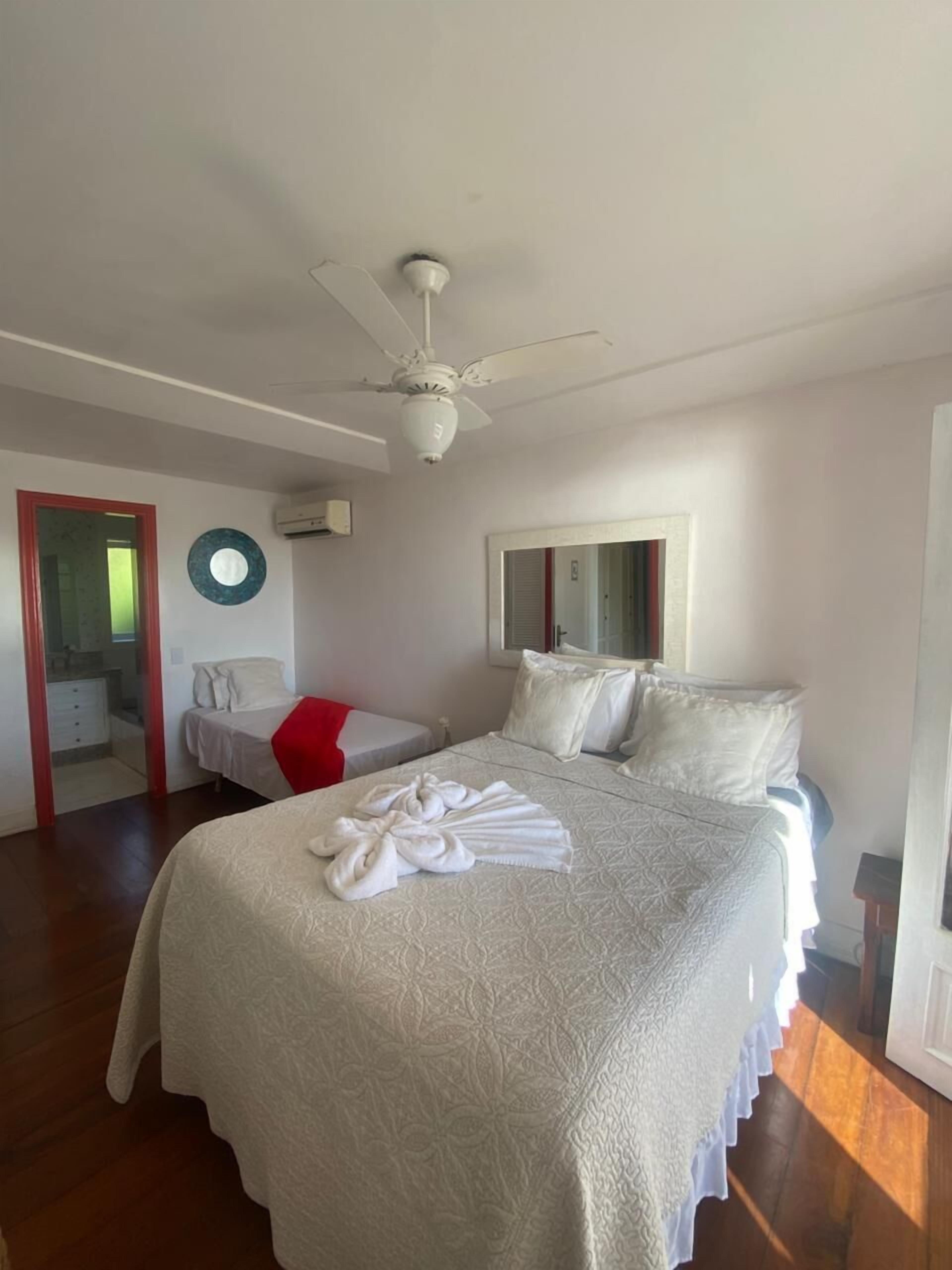Minibar, in-room safe, blackout drapes, free WiFi