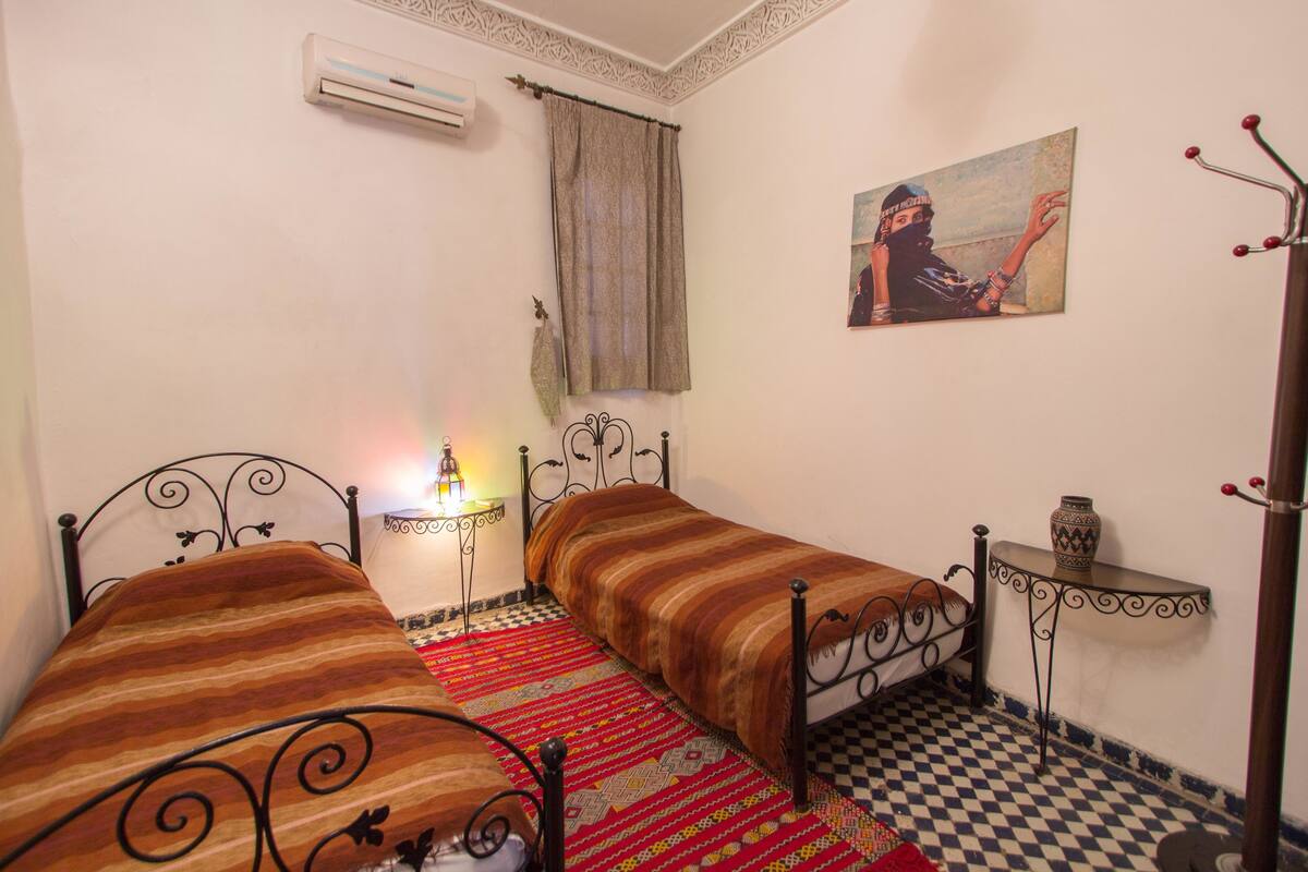 Suite (Bouanania) | Habitación infantil