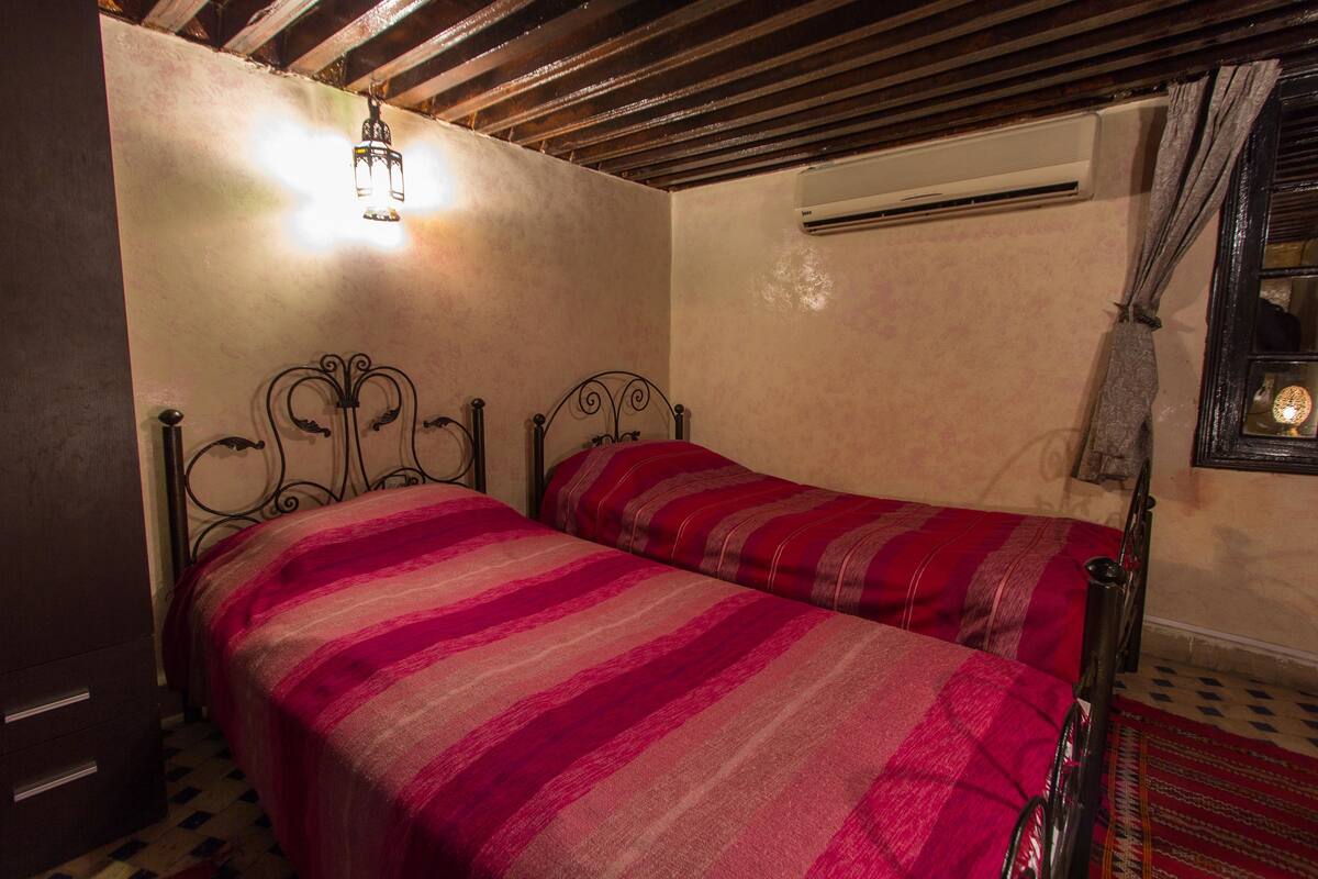Habitación (Nejjarine) | 1 dormitorio, ropa de cama de alta calidad, colchones Select Comfort