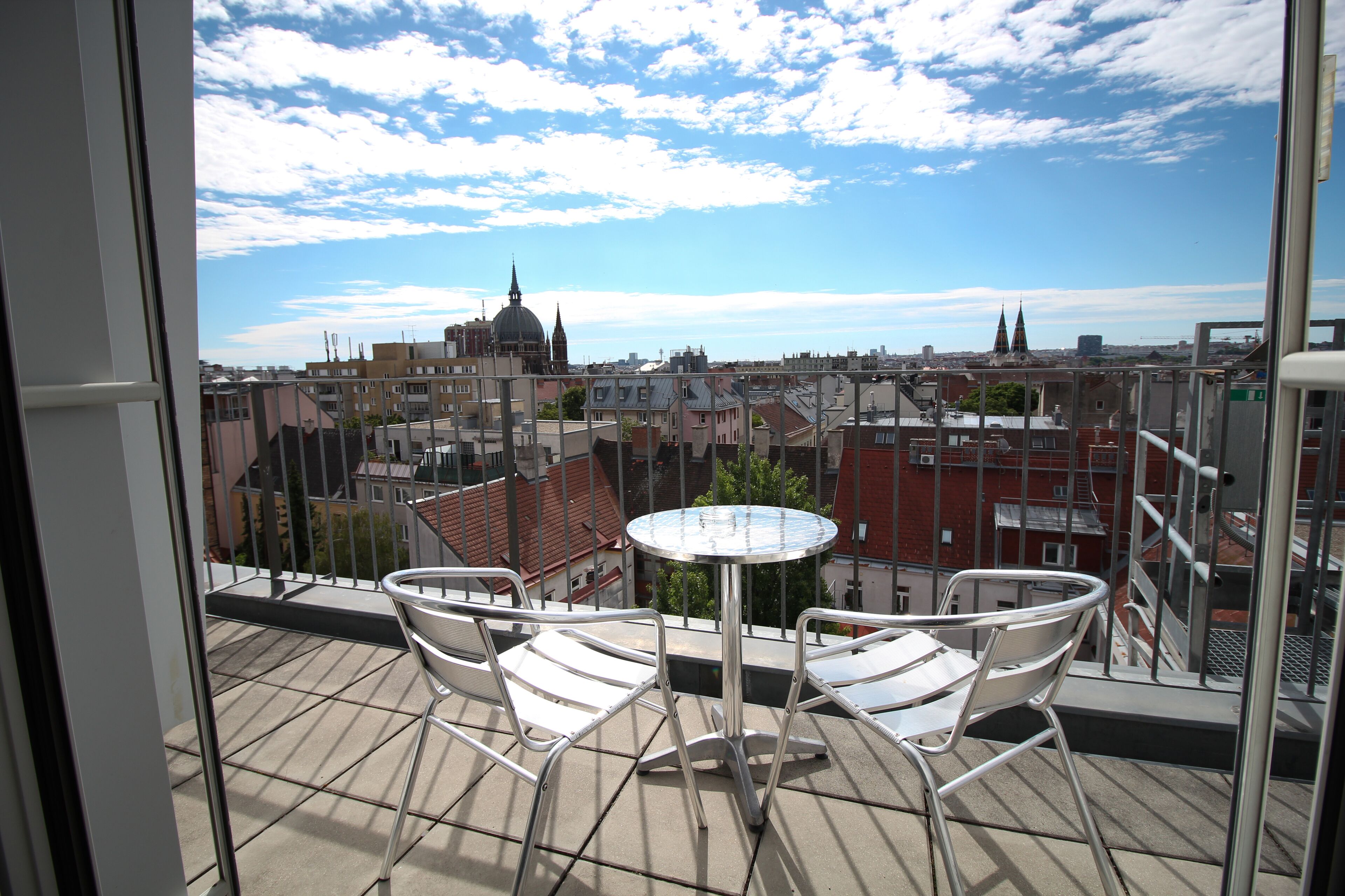 penthouse, terrace, city view (zebra) | city view