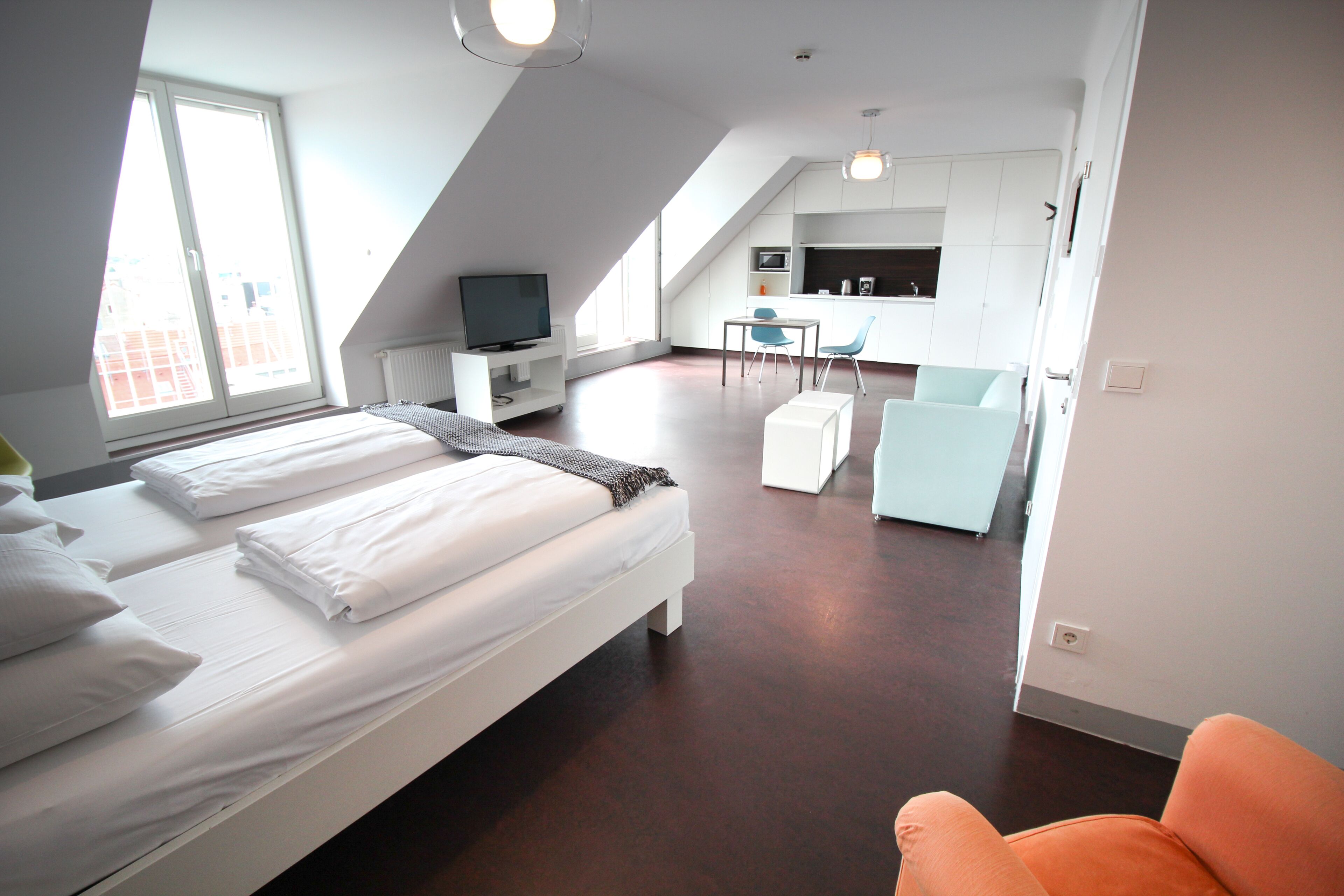 penthouse, terrace, city view (zebra) | 1 bedroom, hypo-allergenic bedding, in-room safe, desk