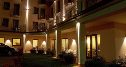 International Hotel Iseo