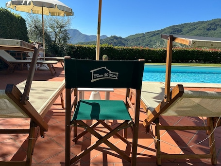 Seasonal outdoor pool, pool umbrellas, sun loungers