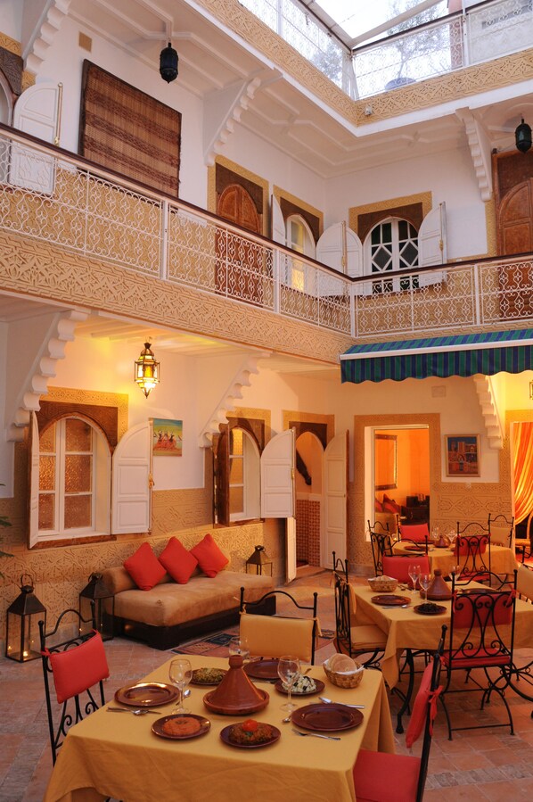 Breakfast, lunch, dinner served; Moroccan cuisine  - Riad Shaden (Marrakech)