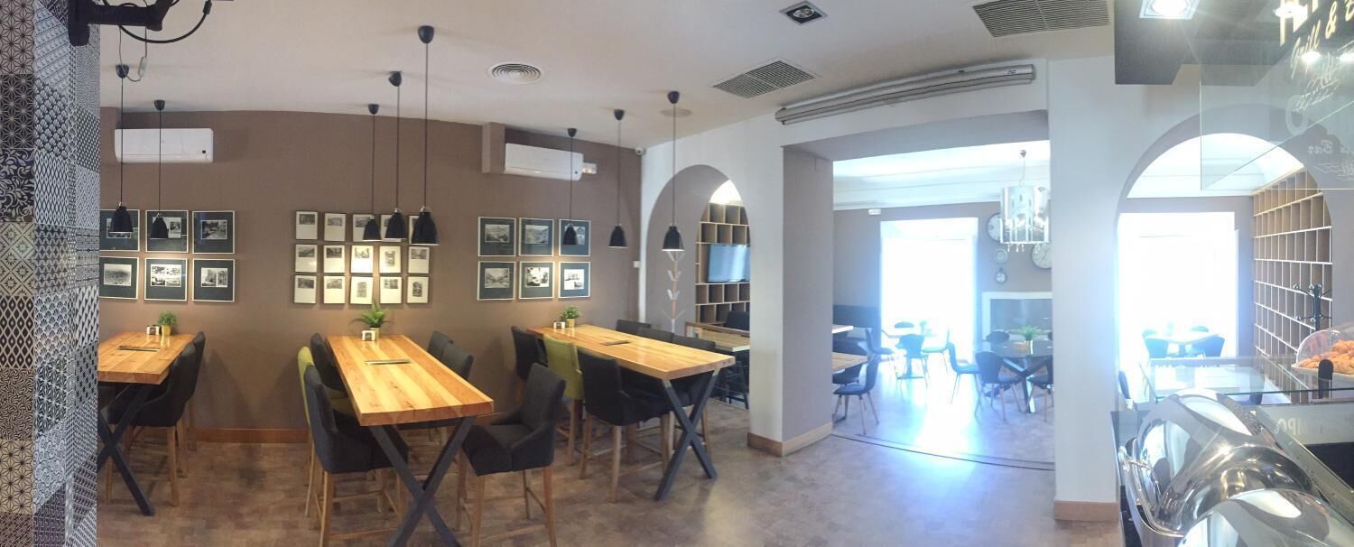 lunch and dinner served, regional cuisine