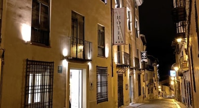 Hotel Leonor de Aquitania