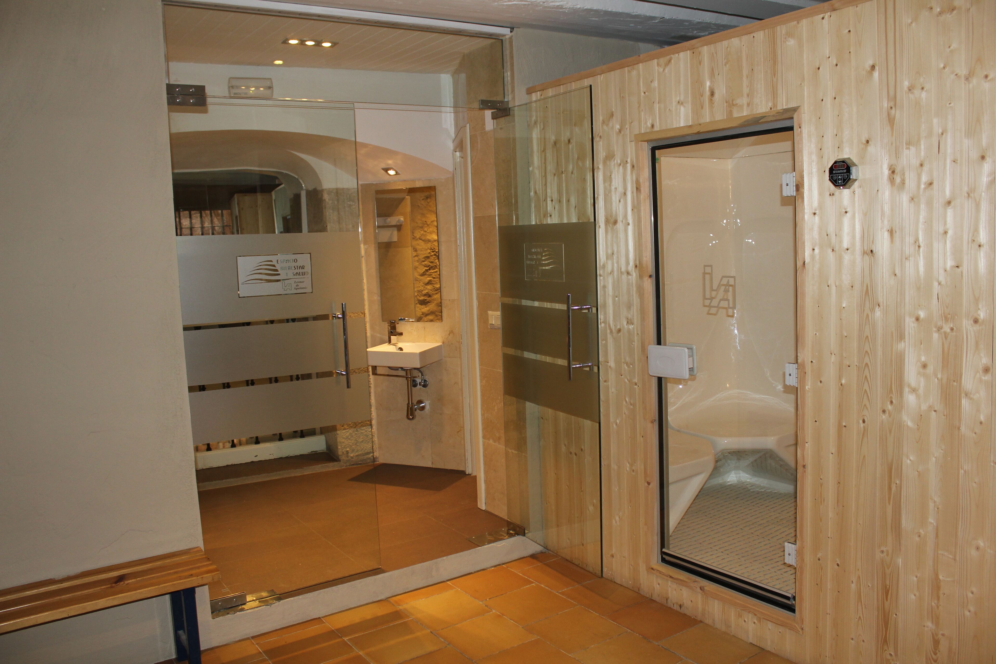 Nhà tắm kiểu Thổ