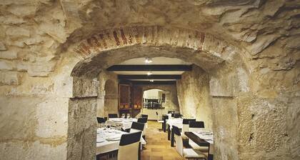 Hotel Leonor de Aquitania