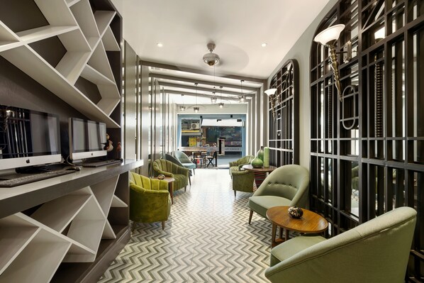 Lobby lounge - Essence d'Orient Hotel & Spa (Hanoi)