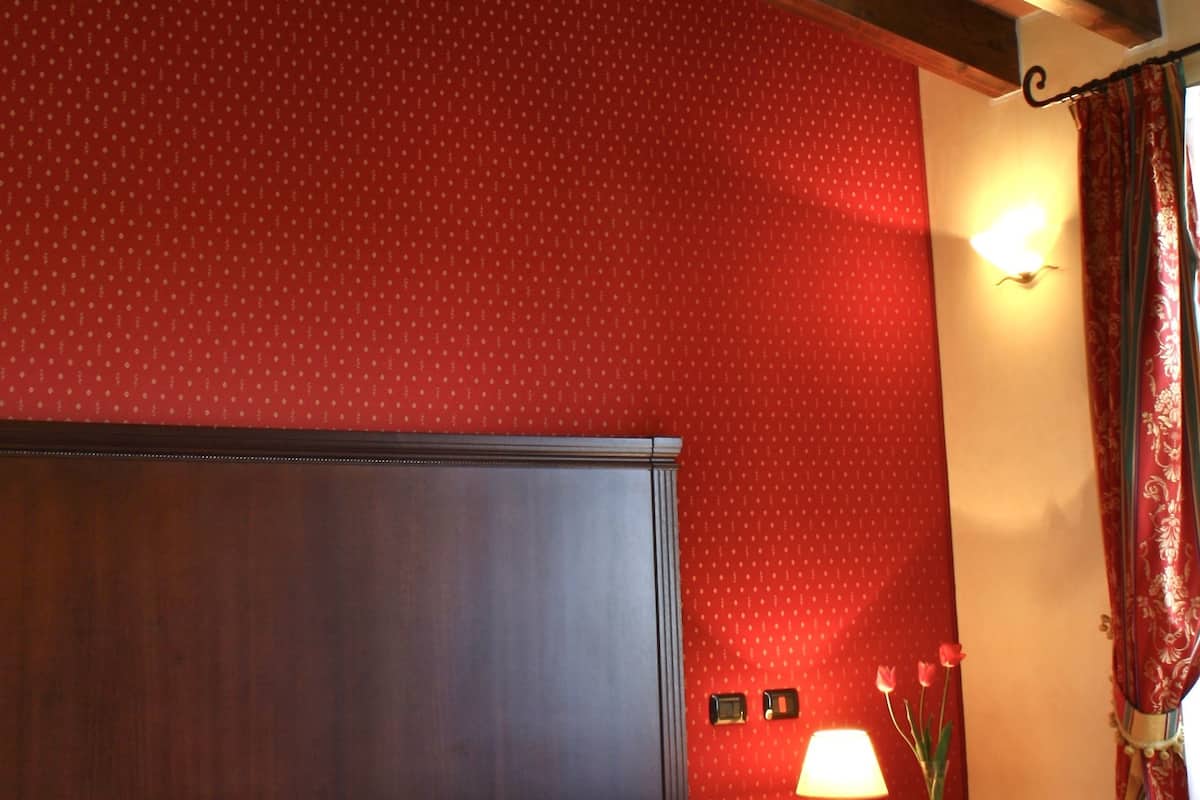 minibar, free cots/infant beds, free wifi