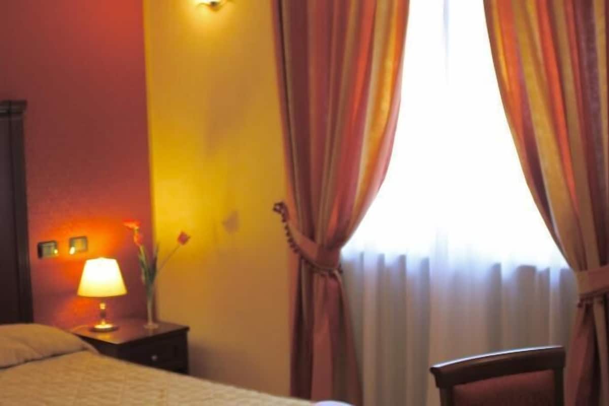 Executive kamer, 1 twee- of 2 eenpersoonsbedden | Een minibar, gratis babybedden, gratis wifi