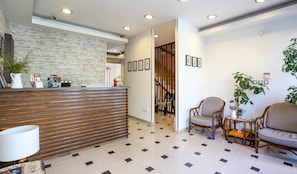 Reception - Hotel Divan (Sarajevo)