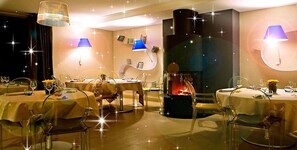 International cuisine, al fresco dining