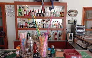 2 bars/lounges, poolside bar