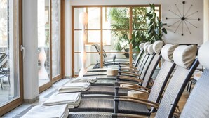 Sauna, steam room, body treatments, facials, manicures and pedicures - Taubers Unterwirt Aktiv & Vitalhotel (Velturno)