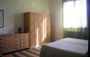 Decoración individual, mobiliario individual, escritorio