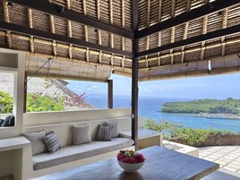 Vila panorâmica, 2 quartos | Área de estar