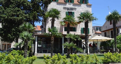 Hotel Villa Diana