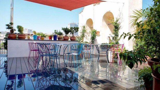 Outdoor dining - Attico Partenopeo B&B (Naples)