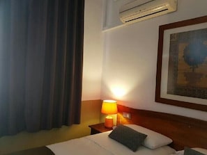Interior - Hostal LK (Barcelona)