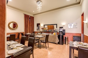 Breakfast area - Everest Inn Rome (Rome)
