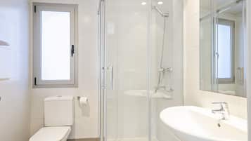 Standard-Apartment, 1 Schlafzimmer (Max 3 pax) | Dusche im Bad