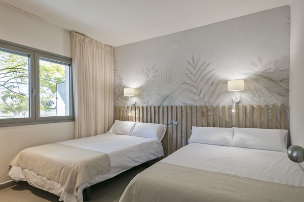 Castellmar Apartments - Casteldefels