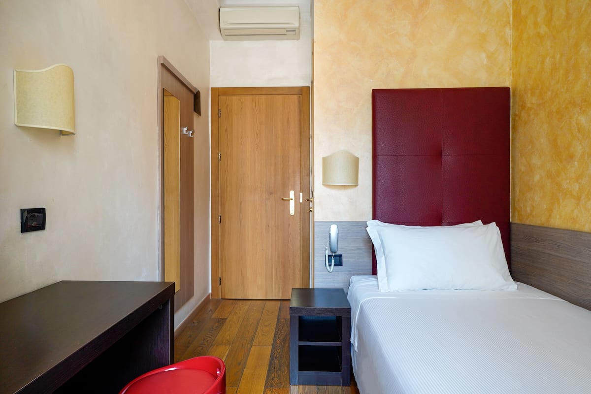Down duvets, minibar, in-room safe, individually decorated