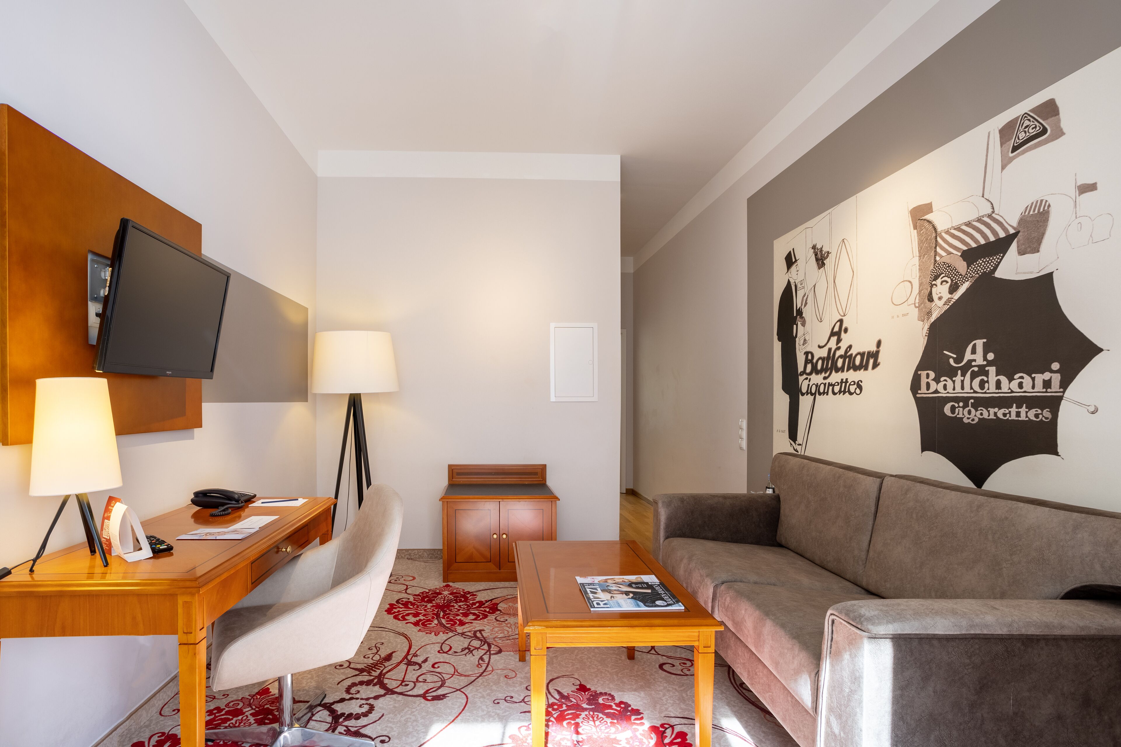 101-cm flat-screen tv with digital channels, tv